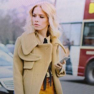 Meet your Posher, Tiara